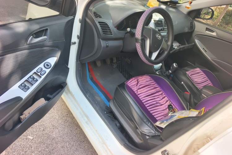 Used Hyundai Verna Ray 2014 1.4L Manual GLX Driver Seat
