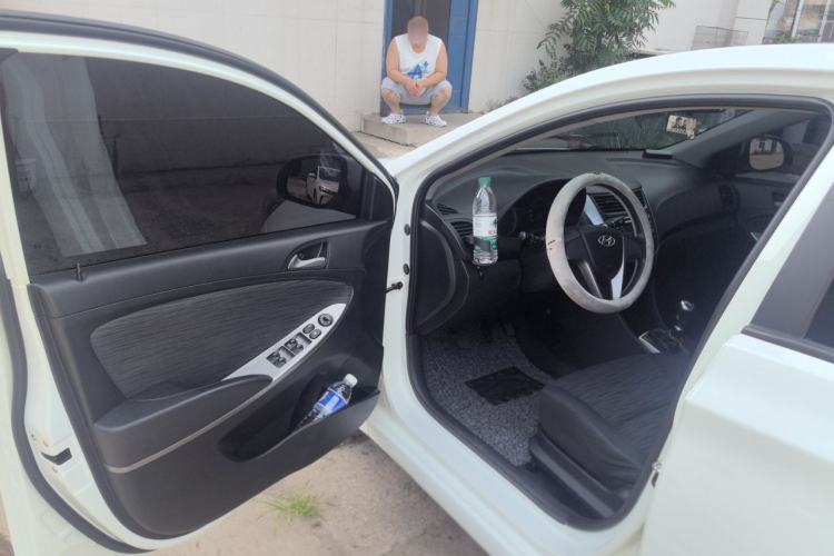 Used Hyundai Verna Ray 2014 1.4L Manual GLX Driver Seat
