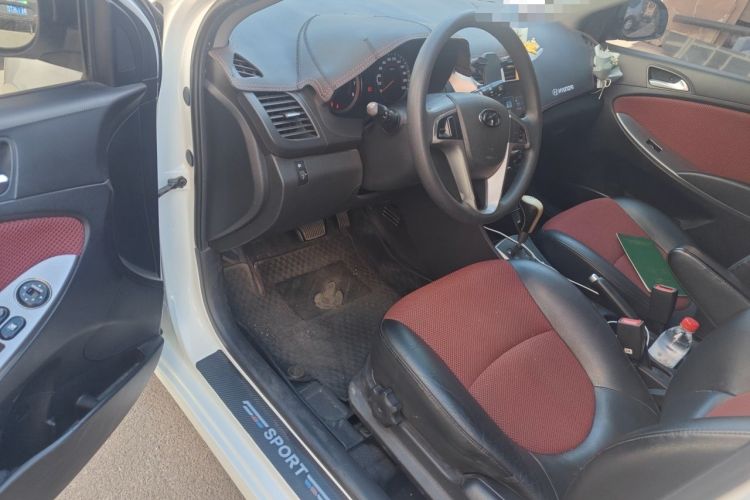 Used Hyundai Verna Ray 2014 1.6L Automatic TOP Driver Seat