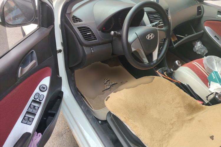 Used Hyundai Verna Ray 2014 1.4L Manual GLX Driver Seat