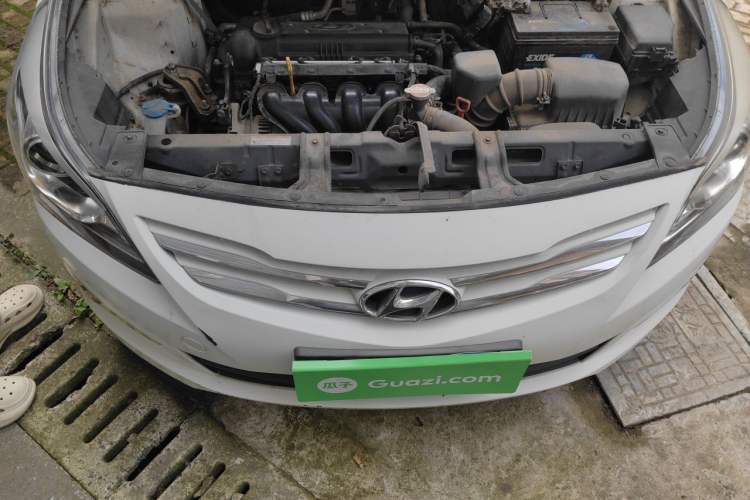 Used Hyundai Verna Ray 2014 1.6L Automatic TOP Engine Bay