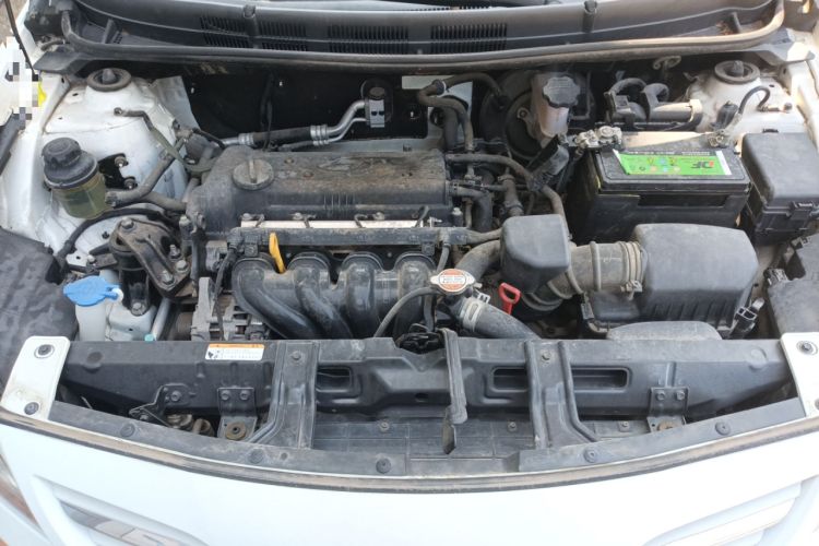 Used Hyundai Verna Ray 2014 1.4L Automatic GLX Engine Bay