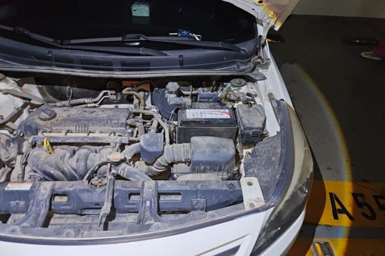Used Hyundai Verna Ray 2014 1.4L Manual GLX Engine Bay Left