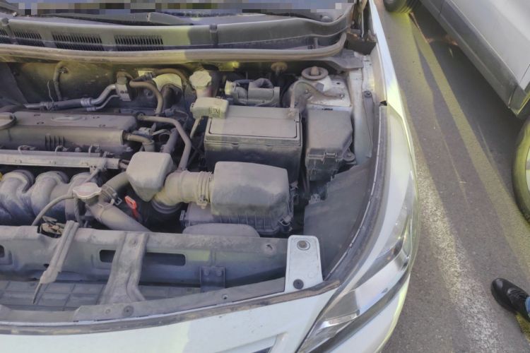 Used Hyundai Verna Ray 2014 1.4L Automatic GLX Engine Bay Left