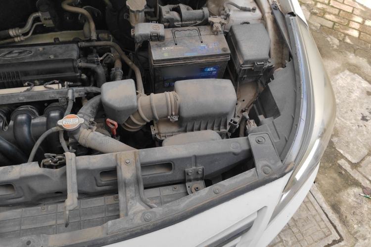 Used Hyundai Verna Ray 2014 1.6L Automatic TOP Engine Bay Left