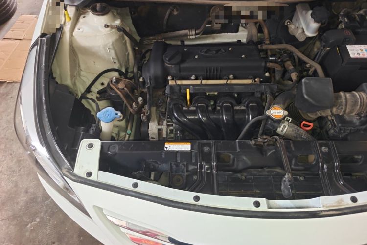 Used Hyundai Verna Ray 2014 1.6L Automatic TOP Engine Bay Right