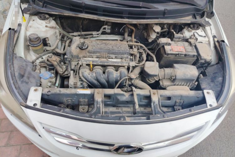 Used Hyundai Verna Ray 2014 1.4L Manual GLX Engine Bay