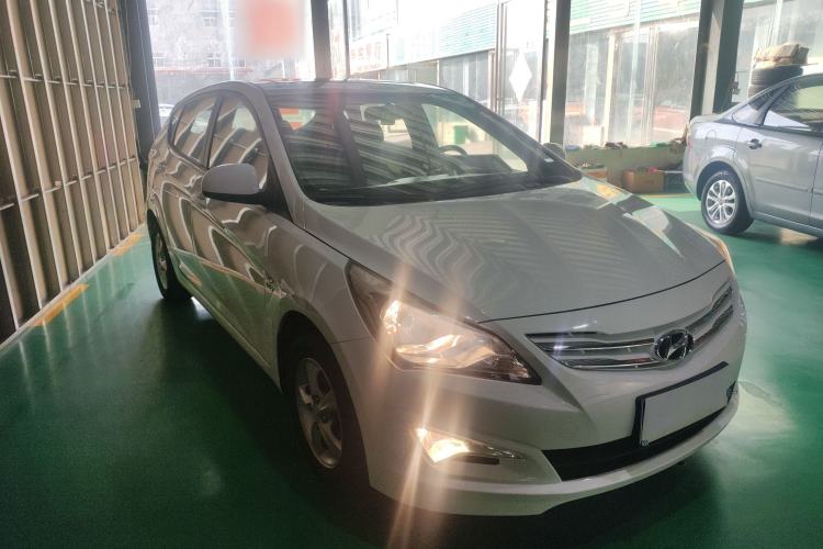 Used Hyundai Verna Ray 2014 1.4L Manual GLX Exterior 1
