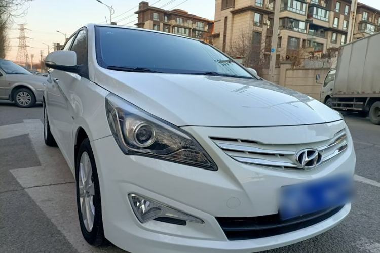Used Hyundai Verna Ray 2014 1.6L Automatic TOP Exterior 1