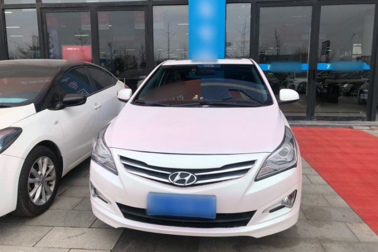 Used Hyundai Verna Ray 2014 1.4L Automatic GLX Exterior 1