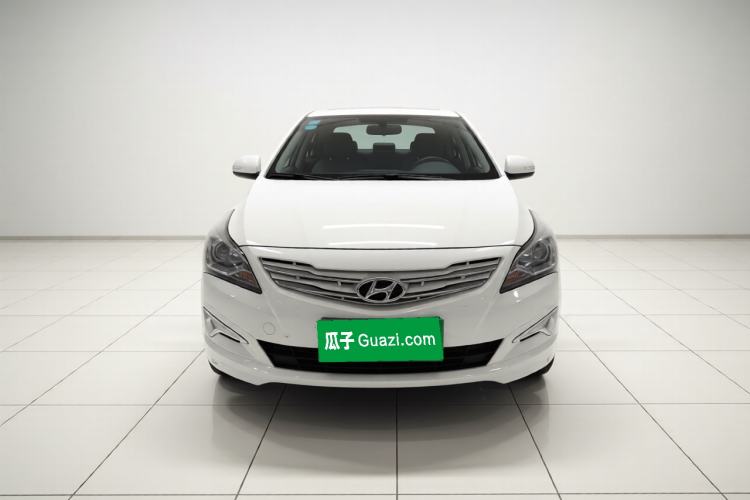 Used Hyundai Verna Ray 2014 1.4L Automatic GLX Exterior 1