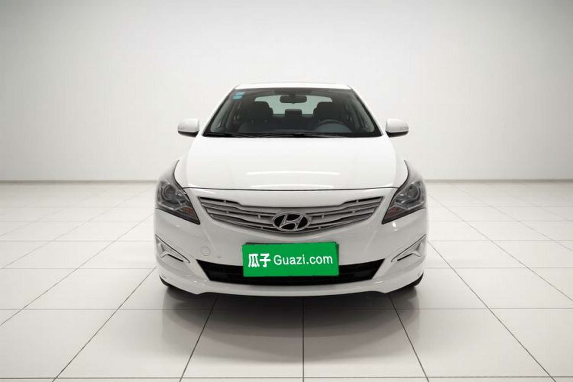 Used Hyundai Verna Ray 2014 1.4L Automatic GLX Exterior 1