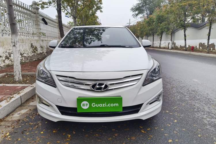 Used Hyundai Verna Ray 2014 1.4L Automatic GLX Exterior 1