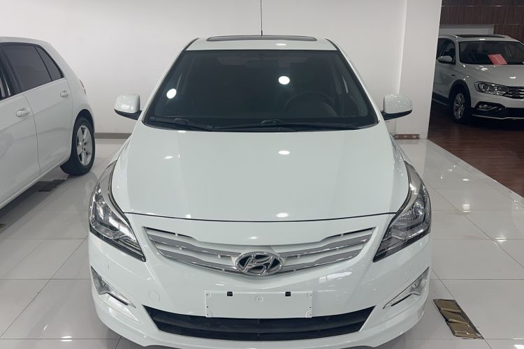 Used Hyundai Verna Ray 2014 1.4L Automatic GLX Exterior 1