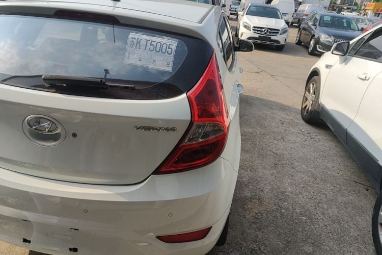 Used Hyundai Verna Ray 2014 1.4L Automatic GLX Exterior 3