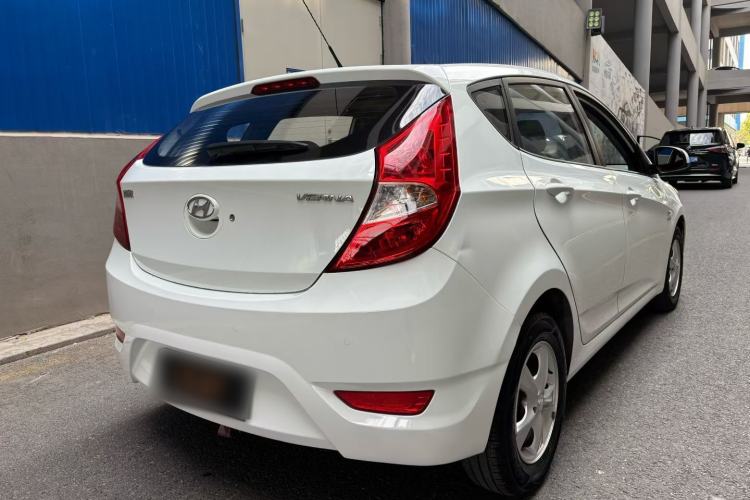 Used Hyundai Verna Ray 2014 1.4L Automatic GLX Exterior 4