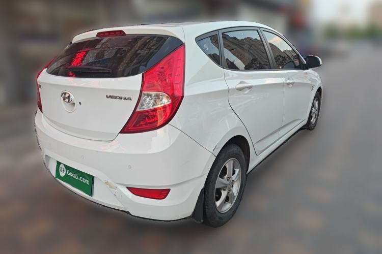 Used Hyundai Verna Ray 2014 1.4L Automatic GLX Exterior 5
