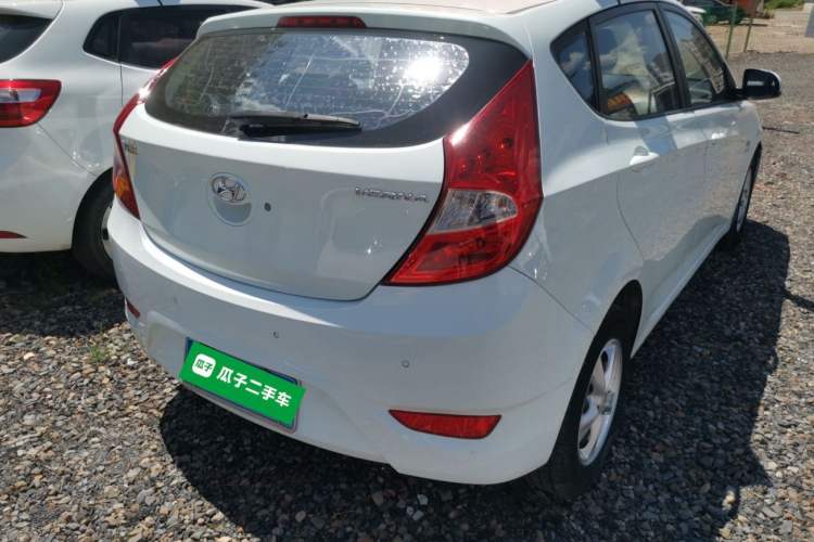 Used Hyundai Verna Ray 2014 1.4L Automatic GLX Exterior 5