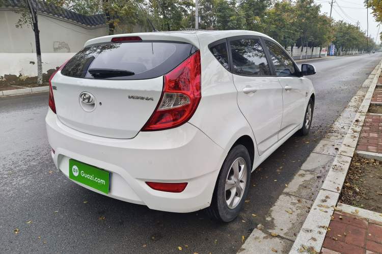 Used Hyundai Verna Ray 2014 1.4L Automatic GLX Exterior 5