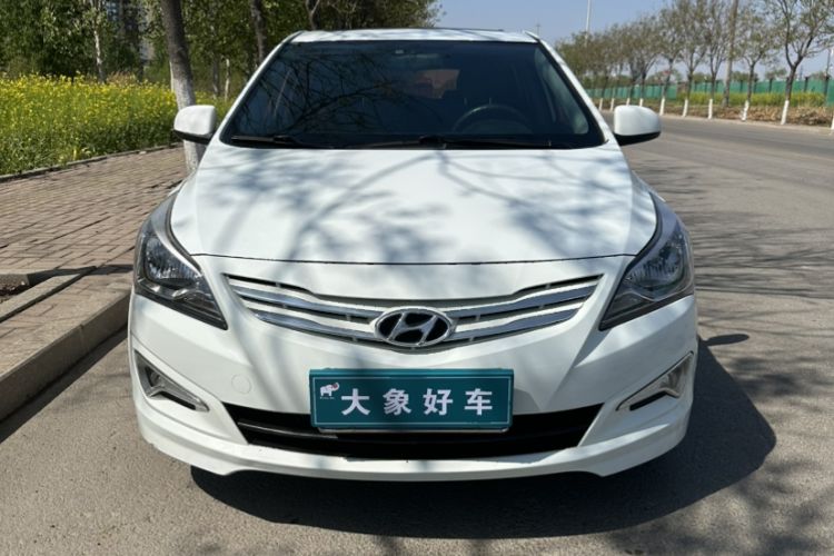 Used Hyundai Verna Ray 2014 1.4L Automatic GLX Exterior 5