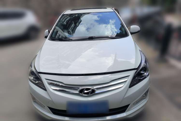 Used Hyundai Verna Ray 2014 1.6L Automatic TOP Front