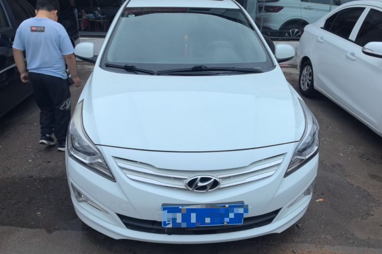 Used Hyundai Verna Ray 2014 1.4L Manual GLX Front