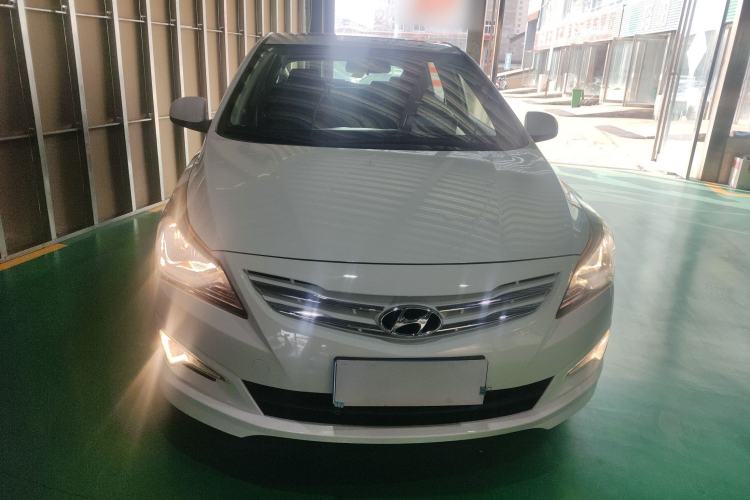 Used Hyundai Verna Ray 2014 1.4L Manual GLX Front