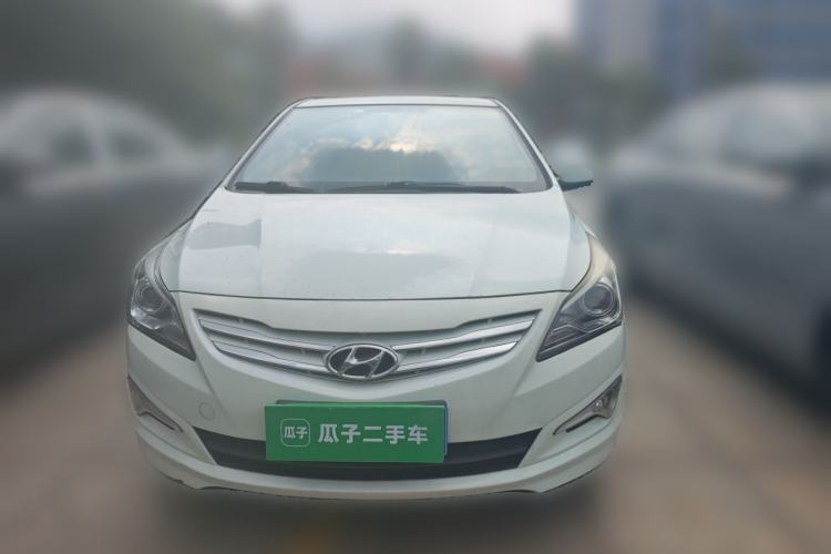 Used Hyundai Verna Ray 2014 1.4L Automatic TOP Front