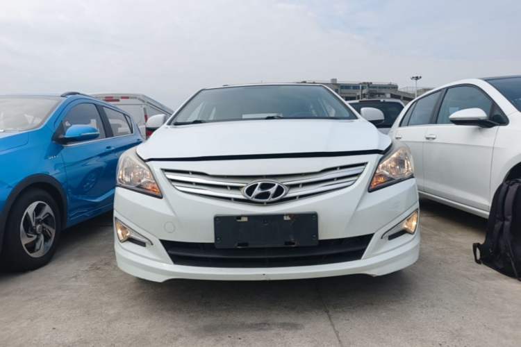 Used Hyundai Verna Ray 2014 1.4L Automatic GLX Front