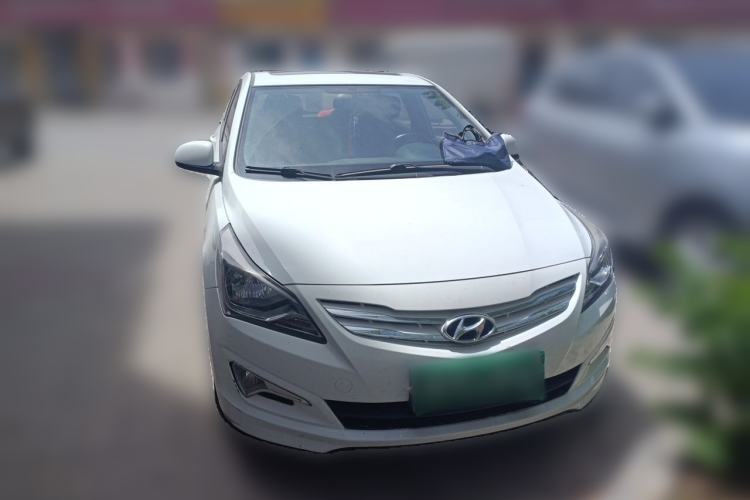 Used Hyundai Verna Ray 2014 1.4L Automatic GLX Front
