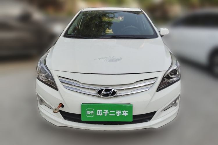 Used Hyundai Verna Ray 2014 1.6L Automatic TOP Front