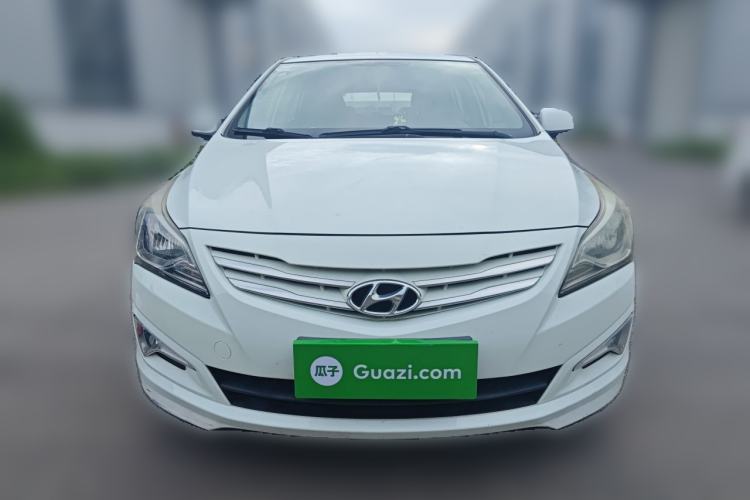 Used Hyundai Verna Ray 2014 1.4L Manual GLX Front