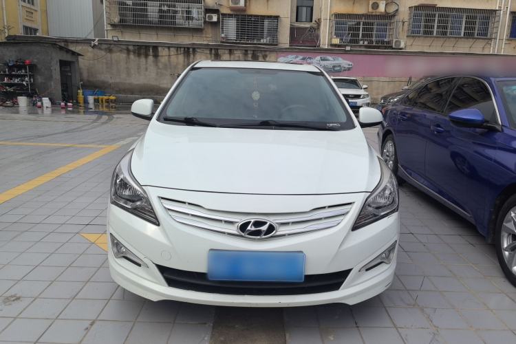 Used Hyundai Verna Ray 2014 1.4L Automatic GLX Front