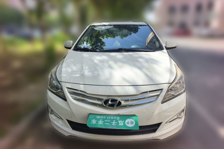 Used Hyundai Verna Ray 2014 1.4L Manual GLX Front
