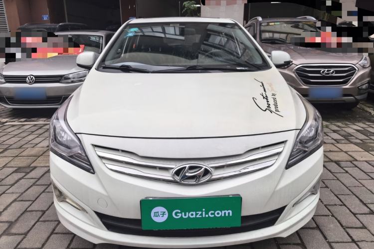 Used Hyundai Verna Ray 2014 1.4L Manual GLX Front