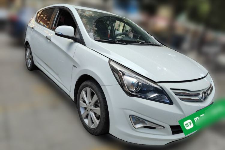 Used Hyundai Verna Ray 2014 1.6L Automatic TOP Front Right 45 Deg