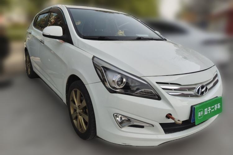 Used Hyundai Verna Ray 2014 1.6L Automatic TOP Front Right 45 Deg