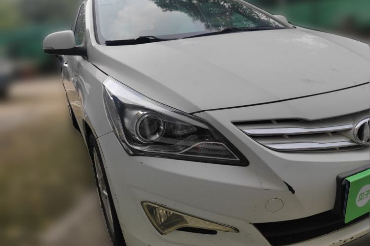 Used Hyundai Verna Ray 2014 1.6L Automatic TOP Front Right 45 Deg