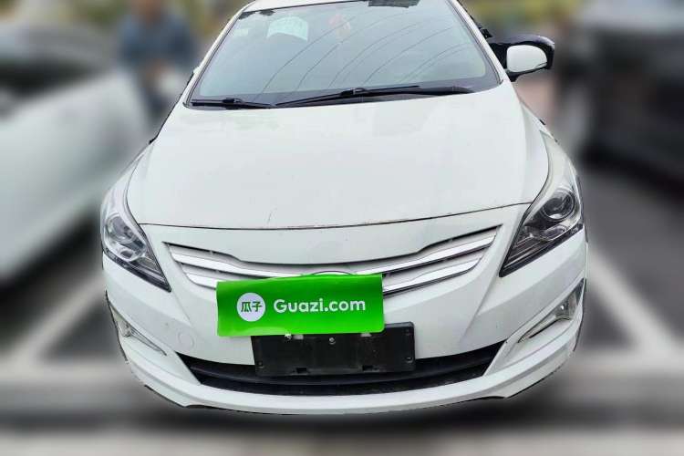 Used Hyundai Verna Ray 2014 1.6L Automatic TOP Front