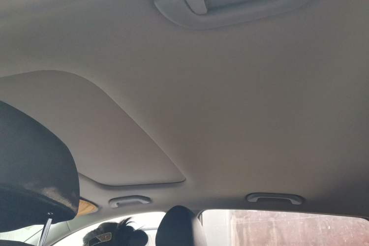 Used Hyundai Verna Ray 2014 1.4L Automatic GLX Headliner