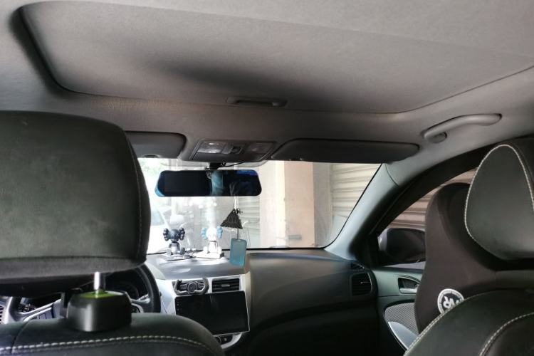 Used Hyundai Verna Ray 2014 1.4L Automatic GLX Headliner
