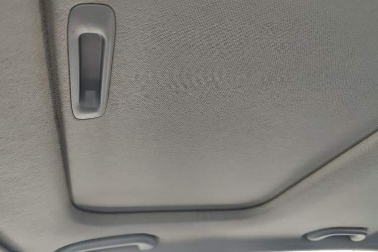Used Hyundai Verna Ray 2014 1.4L Manual GLX Headliner