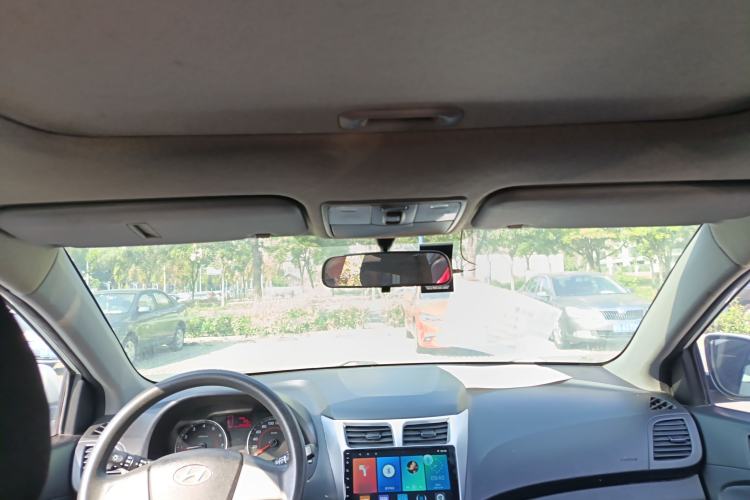 Used Hyundai Verna Ray 2014 1.4L Manual GLX Headliner