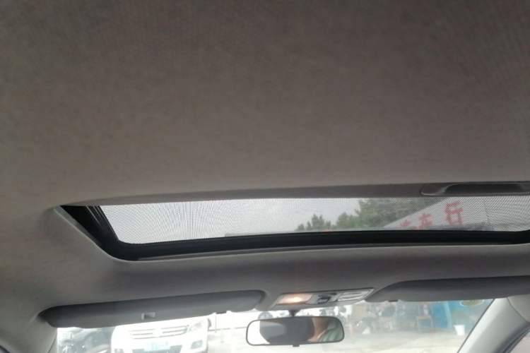 Used Hyundai Verna Ray 2014 1.4L Automatic GLX Headliner
