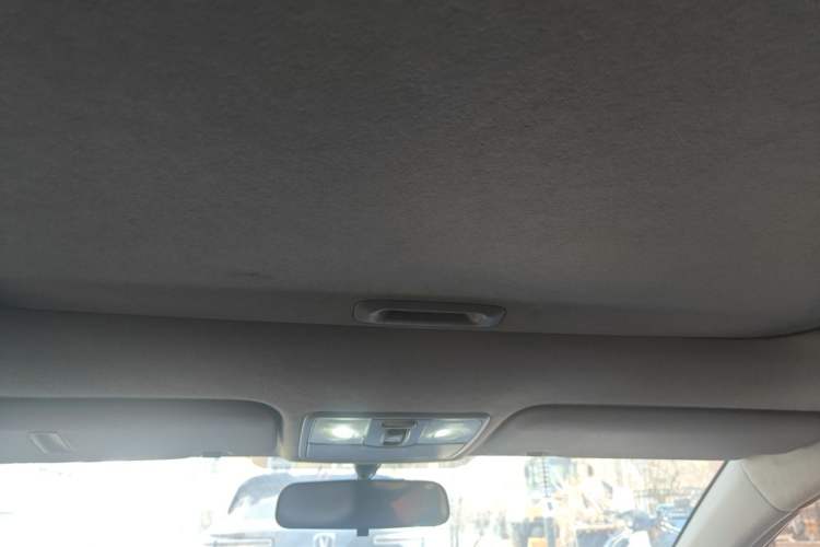 Used Hyundai Verna Ray 2014 1.6L Automatic TOP Headliner