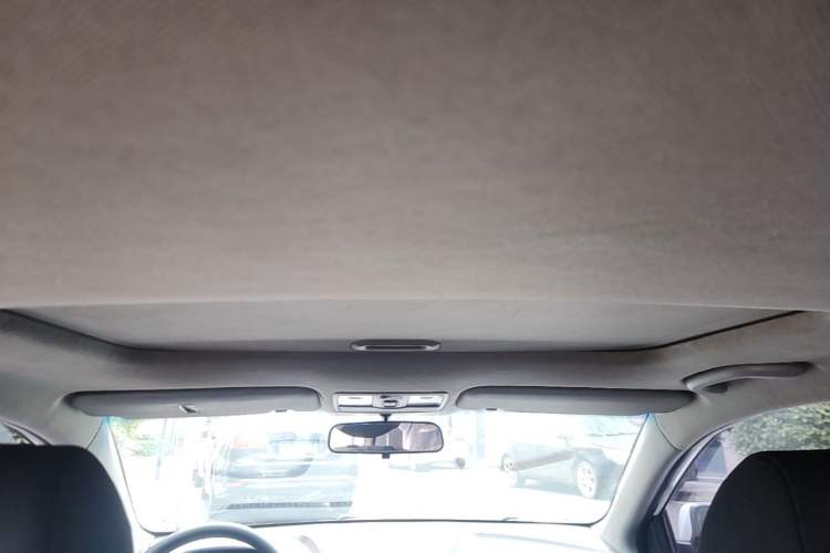 Used Hyundai Verna Ray 2014 1.4L Manual GLX Headliner