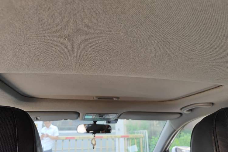 Used Hyundai Verna Ray 2014 1.4L Manual GLX Headliner
