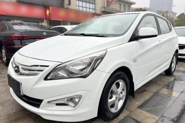 Used Hyundai Verna Ray 2014 1.4L Automatic GLX