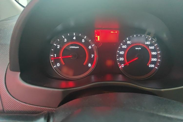 Used Hyundai Verna Ray 2014 1.4L Automatic GLX Instrument Cluster