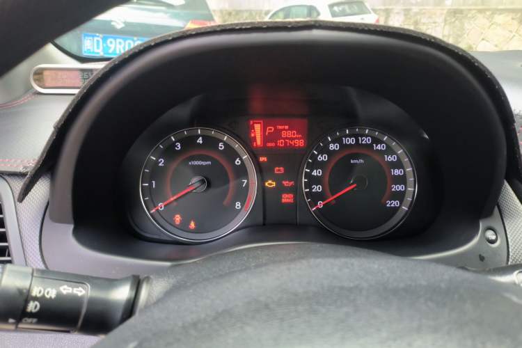 Used Hyundai Verna Ray 2014 1.6L Automatic TOP Instrument Cluster